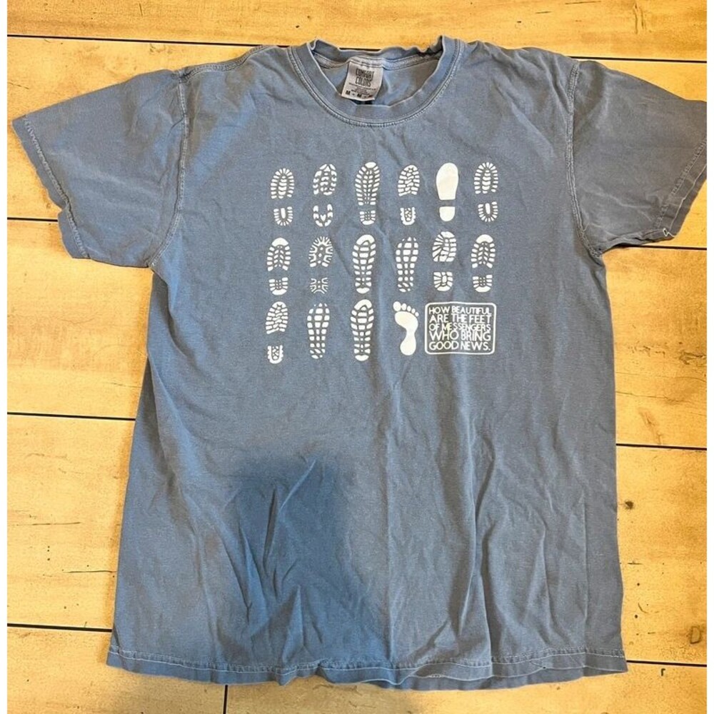 Comfort Colors Christian Graphic T-Shirt – Size Medium